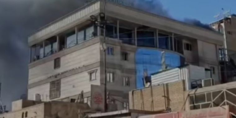 إخماد حريق داخل فندق في شارع القبلة بكربلاء دون إصابات